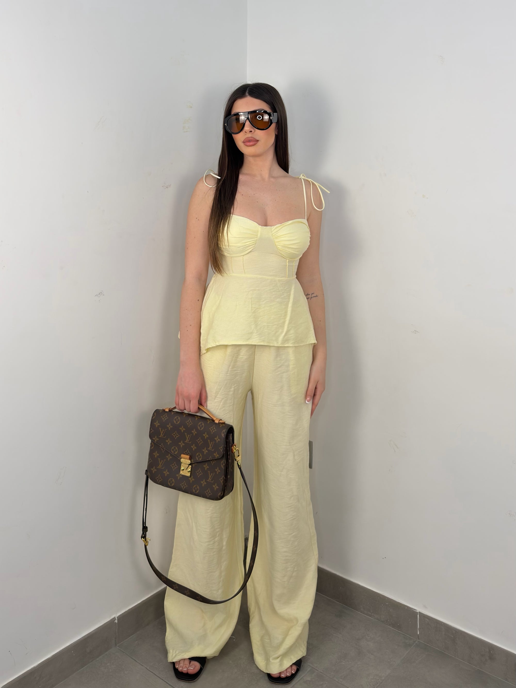 SET CRETA