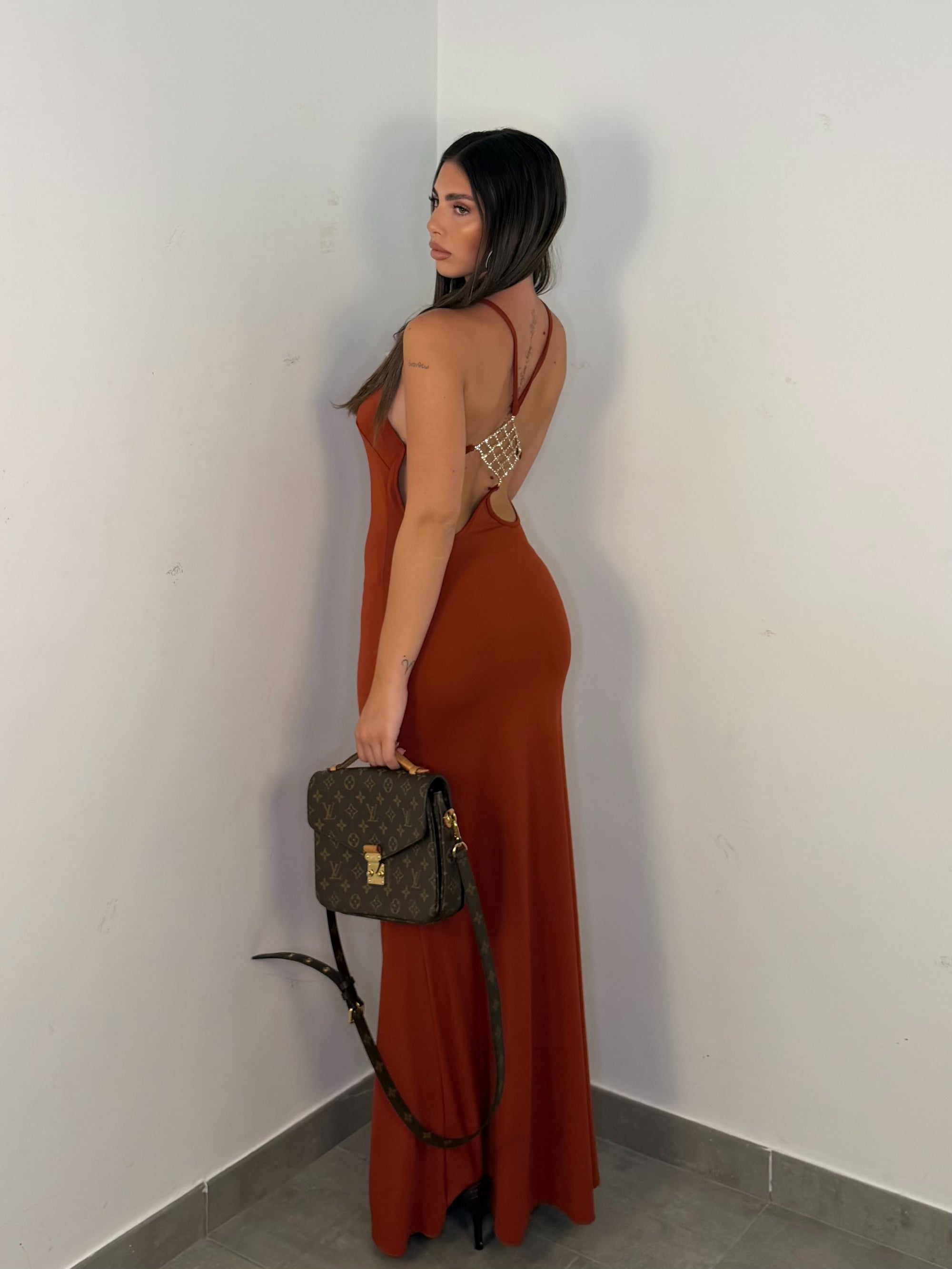 DRESS DIAMOND