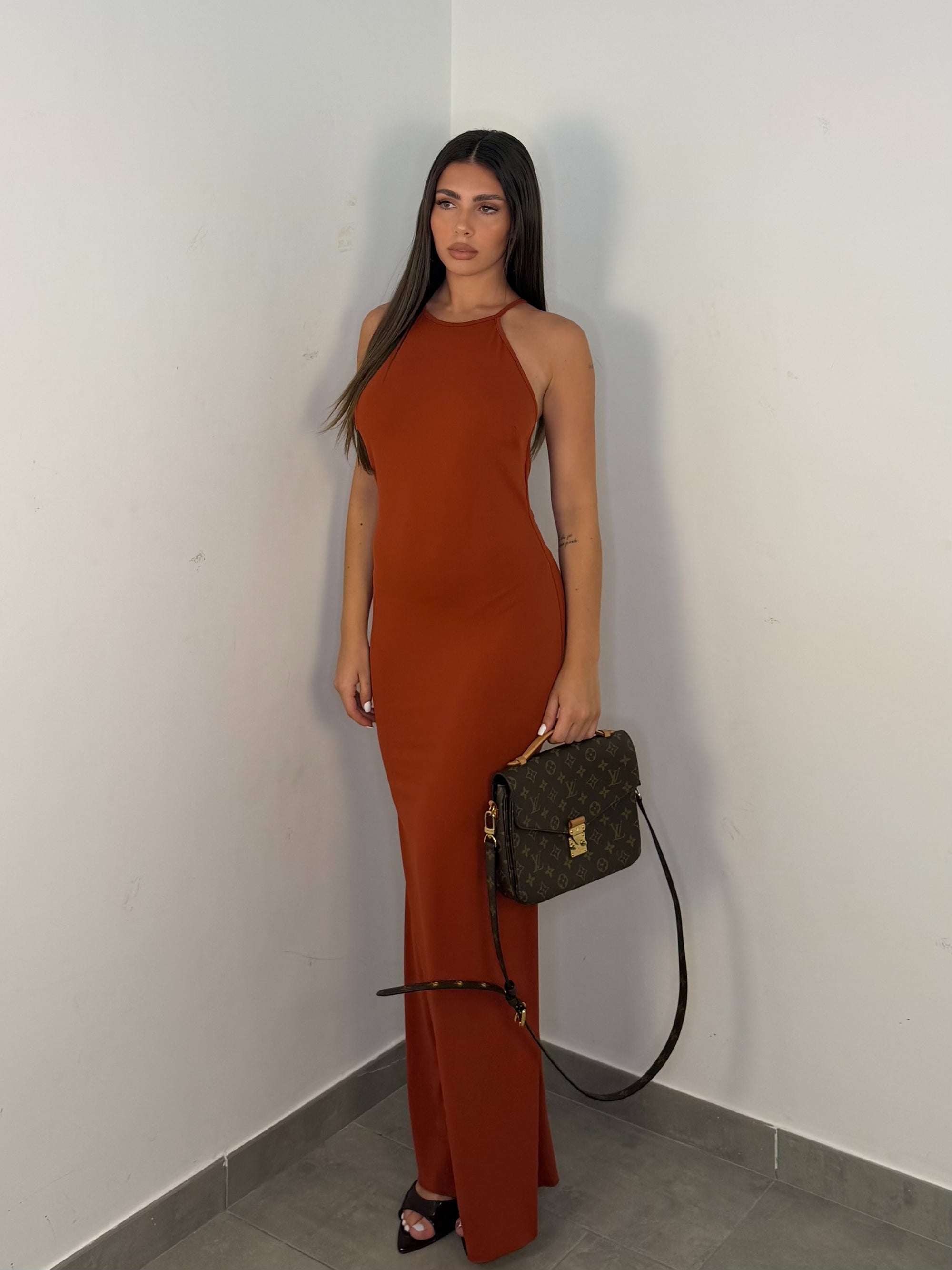 DRESS DIAMOND