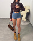 SHORT SKIN
