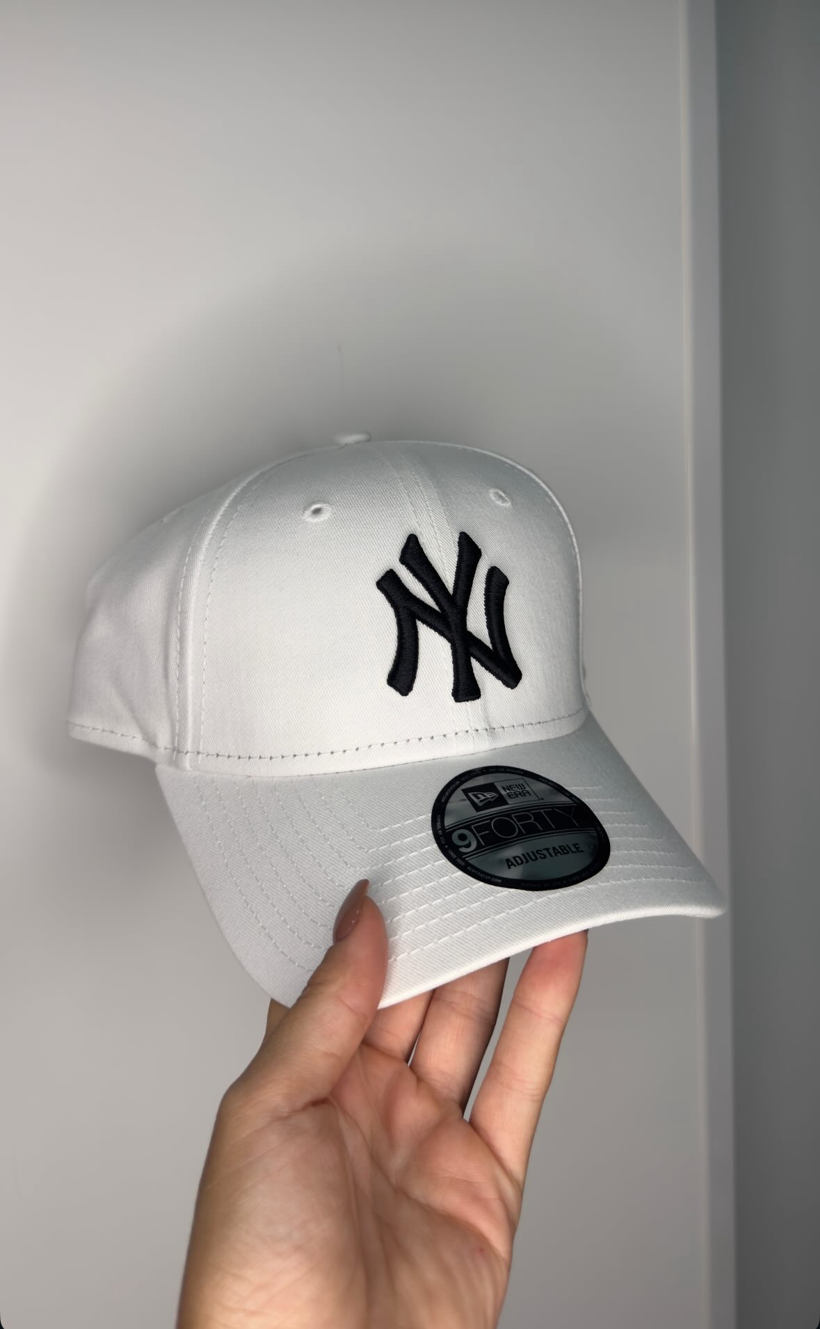 NY YANKEES ESSENTIAL